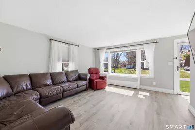 14 Coolidge Avenue, Newington, CT 06111 - Photo 3