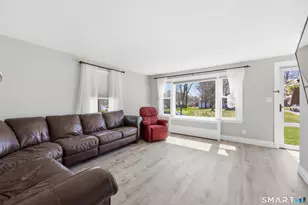 14 Coolidge Ave, Newington, CT 06111 - Photo 3