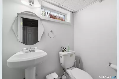 14 Coolidge Avenue, Newington, CT 06111 - Photo 19