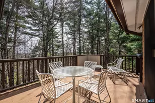 28 Cary Ln, Bloomfield, CT 06002 - Photo 15