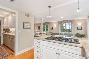 164 Balbrae Dr, Bloomfield, CT 06002 - Photo 9