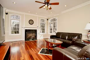 10 Whispering Hollow Ct, Cheshire, CT 06410 - Photo 5