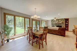 123 Round Hill Rd, Middletown, CT 06457 - Photo 13