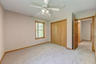 123 Round Hill Rd, Middletown, CT 06457 - Photo 23