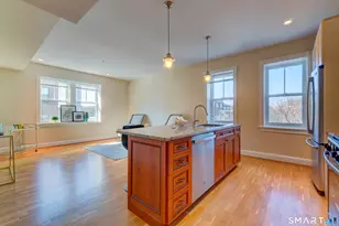 629 Chapel St, New Haven, CT 06511 - Photo 3