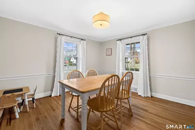 121 Tunxis Road, West Hartford, CT 06107 - Photo 9