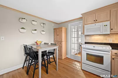 121 Tunxis Road, West Hartford, CT 06107 - Photo 13