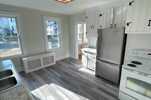 2 Bretton Rd, West Hartford, CT 06119 - Photo 7