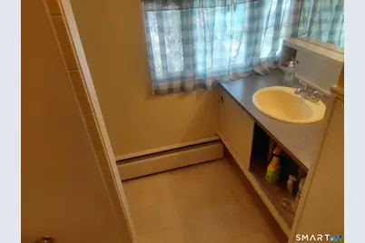 17 Hickory Hill Drive, Waterbury, CT 06708 - Photo 15