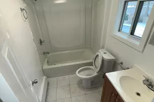 172 Dekalb Ave, Bridgeport, CT 06607 - Photo 5