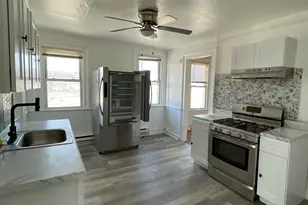 69 W Liberty St, Waterbury, CT 06706 - Photo 1