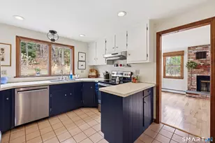 15 Mohawk Dr, Canton, CT 06019 - Photo 19