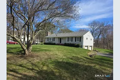 441 David Court, Orange, CT 06477 - Photo 3