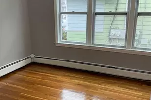 30 Tremont Ave, Bridgeport, CT 06606 - Photo 9