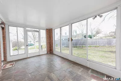 24 Norway Road, North Haven, CT 06473 - Photo 21