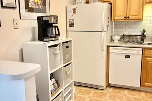 2 Putter Dr, Wallingford, CT 06492 - Photo 9