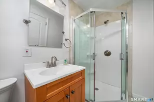 96 Lynn Dr, Meriden, CT 06451 - Photo 19