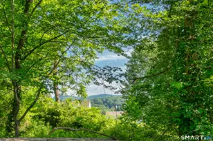 96 Lynn Dr, Meriden, CT 06451 - Photo 39