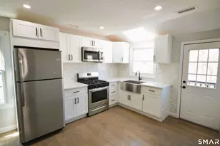 31 Fitch St, Norwalk, CT 06855 - Photo 1