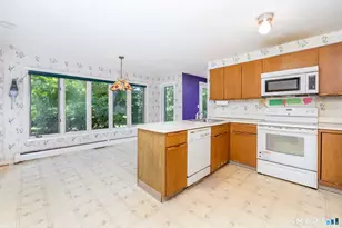 165 Grieb Rd, Wallingford, CT 06492 - Photo 11