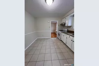 62 Lincoln Avenue #2nd Fl., Bridgeport, CT 06606 - Photo 9