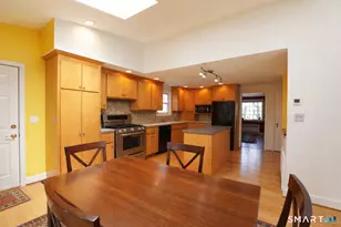 81 Montclair Dr, West Hartford, CT 06107 - Photo 9