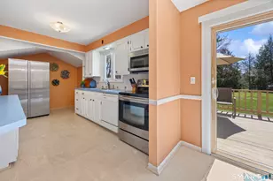 767 Ives Row, Cheshire, CT 06410 - Photo 11