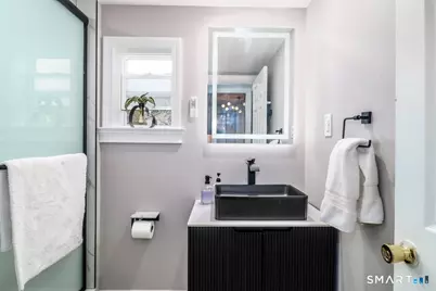 16 Raymond Street, New Canaan, CT 06840 - Photo 13