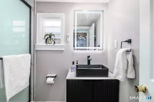 16 Raymond St, New Canaan, CT 06840 - Photo 13