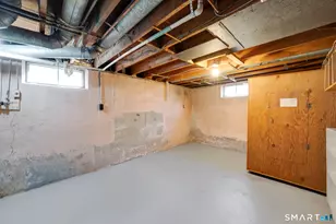 203 Brentwood Rd, Newington, CT 06111 - Photo 29