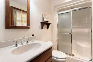 100 Bette Cir, Vernon, CT 06066 - Photo 21