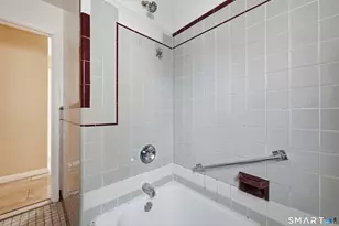 972 Capitol Ave, Bridgeport, CT 06606 - Photo 17