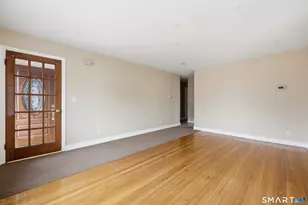 972 Capitol Ave, Bridgeport, CT 06606 - Photo 3