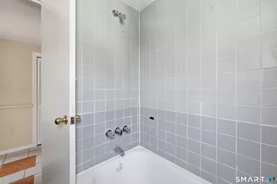 976 Capitol Avenue #3, Bridgeport, CT 06606 - Photo 11