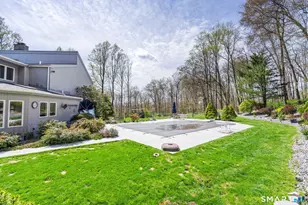 146 Lantern Park Ln S, Southbury, CT 06488 - Photo 3