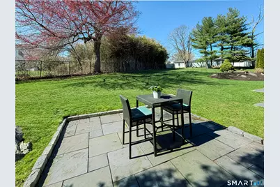 368 Knapps Highway #368, Fairfield, CT 06824 - Photo 19