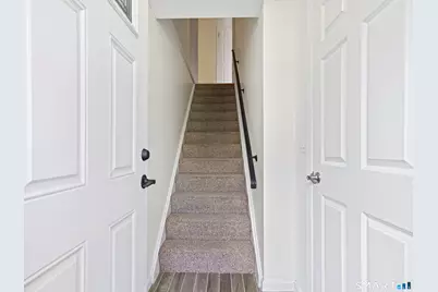 368 Knapps Highway #368, Fairfield, CT 06824 - Photo 17