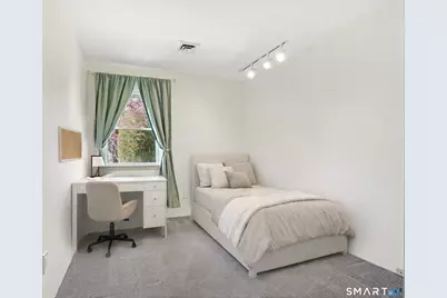 368 Knapps Highway #368, Fairfield, CT 06824 - Photo 15