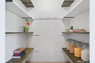 368 Knapps Highway #368, Fairfield, CT 06824 - Photo 9