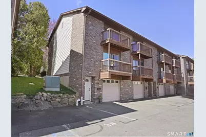 368 Knapps Highway #368, Fairfield, CT 06824 - Photo 21