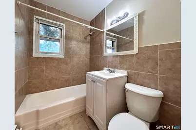 2756 Madison Avenue #1A, Bridgeport, CT 06606 - Photo 11
