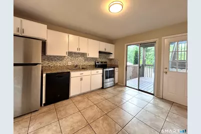 2756 Madison Avenue #1A, Bridgeport, CT 06606 - Photo 5