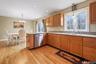 45 Sandy Ln, Wolcott, CT 06716 - Photo 9