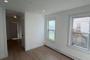 142 Cowles St, Bridgeport, CT 06607 - Photo 3