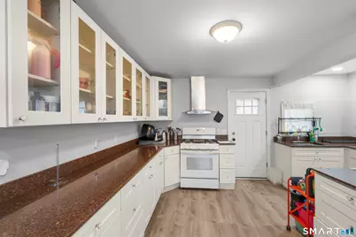 174 Weybosset Street, New Haven, CT 06511 - Photo 15