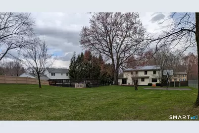 196 Lefoll Boulevard, South Windsor, CT 06074 - Photo 9