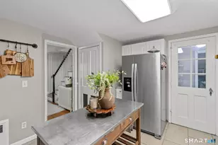 53 Richard St, West Hartford, CT 06119 - Photo 17