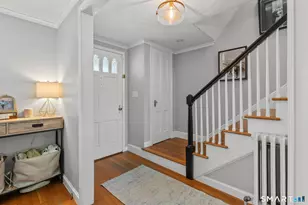 53 Richard St, West Hartford, CT 06119 - Photo 3