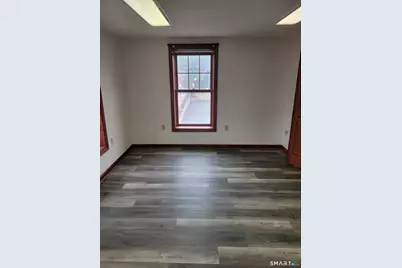 1 Barristers Court #2nd Flr, Meriden, CT 06451 - Photo 9