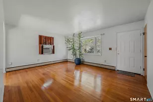 8 Holly Hill Dr, Montville, CT 06382 - Photo 5